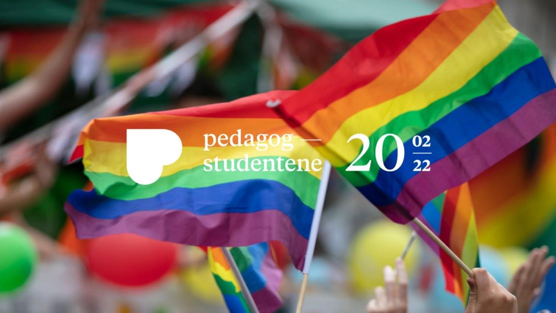 Pride-flagg med Pedagogstudentenes logo. Foto og illustrasjon.  